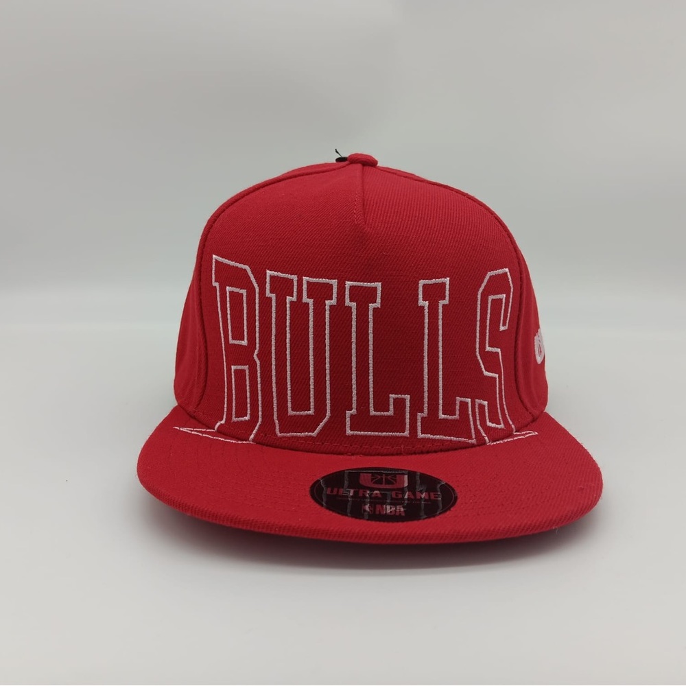 HAT CAP ULTRA GAME CHICAGO BULLS COLOR RED